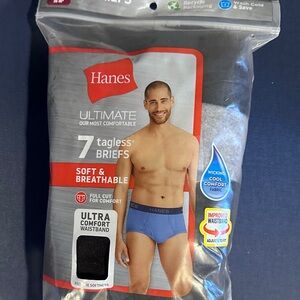 Hanes 7 pk Men’s Ultra Soft Briefs Moisture-Wicking Comfort Size S (28-30”)‎ NEW
